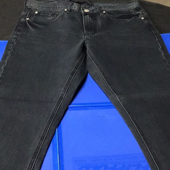 JEANS SIZE 32 - Picture 3 of 7